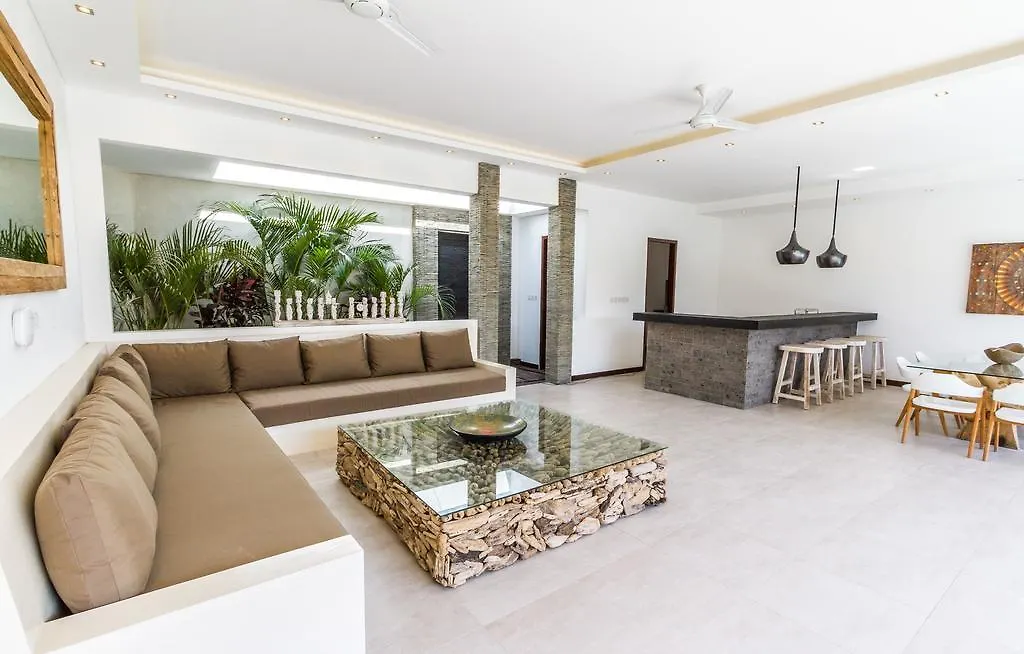Villa Nala - Amazing 3-Bedroom In Seminyak Indonesia