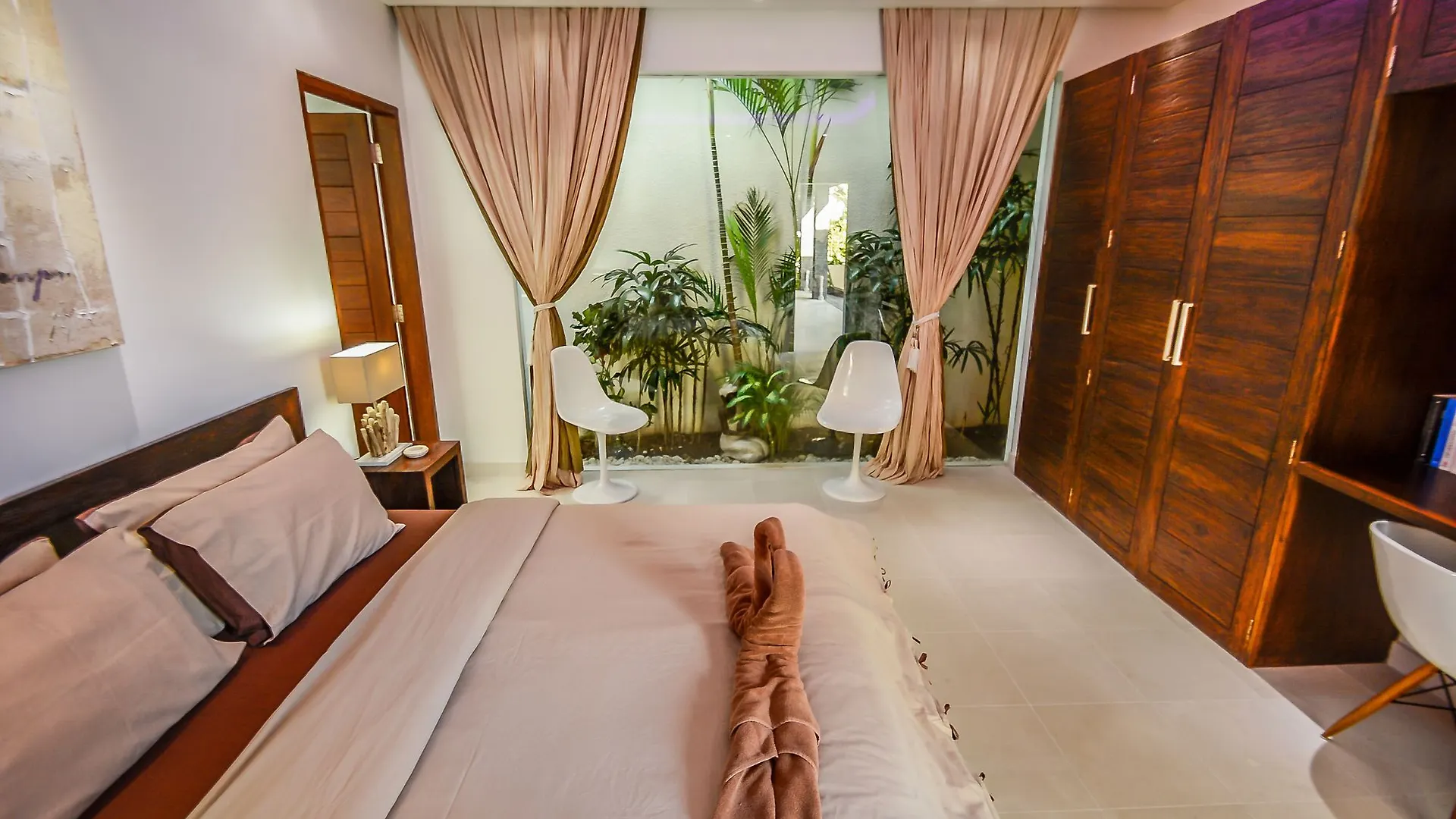 Villa Nala - Amazing 3-Bedroom In Seminyak 0*, Seminyak (Bali) Indonesia