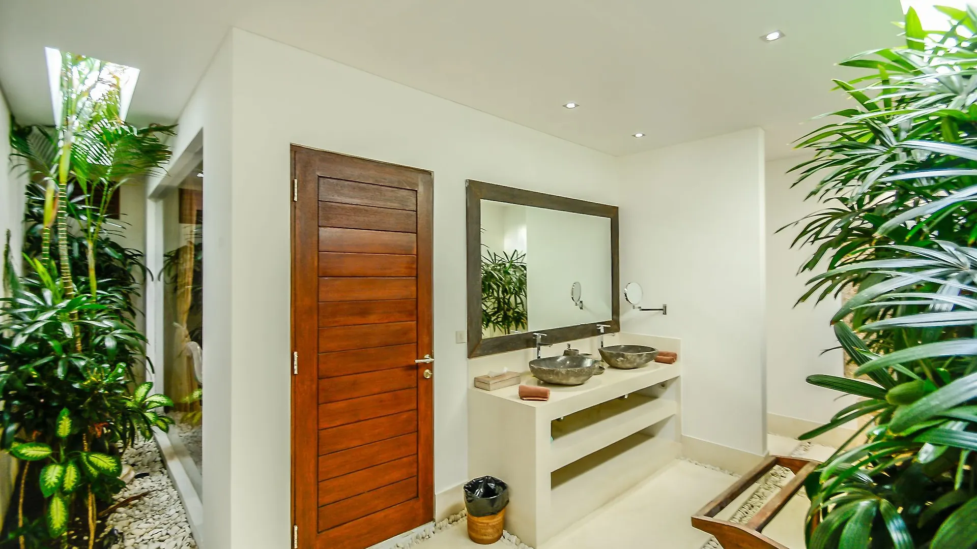 Villa Nala - Amazing 3-Bedroom In Seminyak
